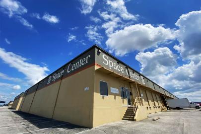 Price Edwards Brokers 1 Million SF Sale