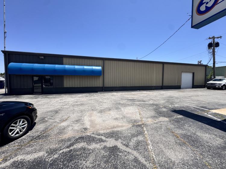 3504 S Meridian Ave industrial building for lease Oklahoma City, Ok