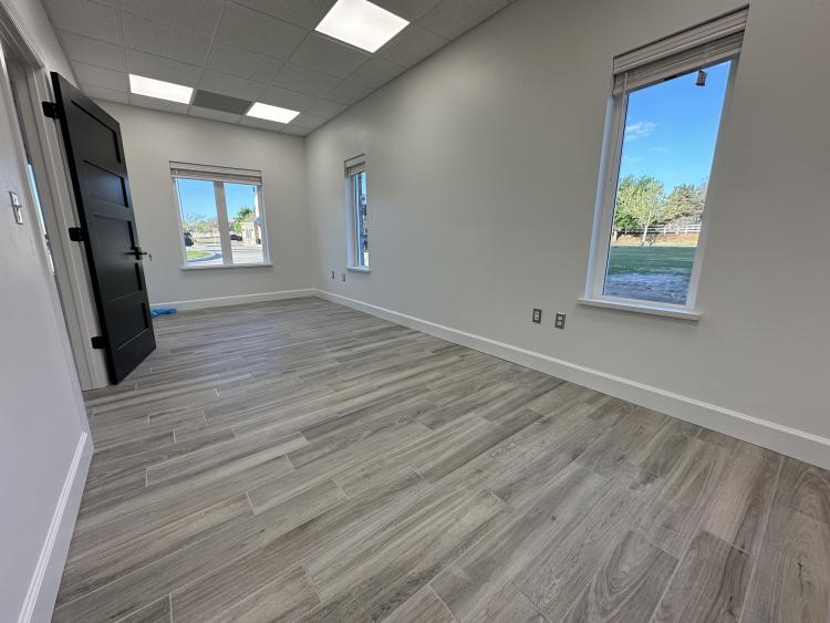 15220 Traditions Boulevard Edmond, OK office space available
