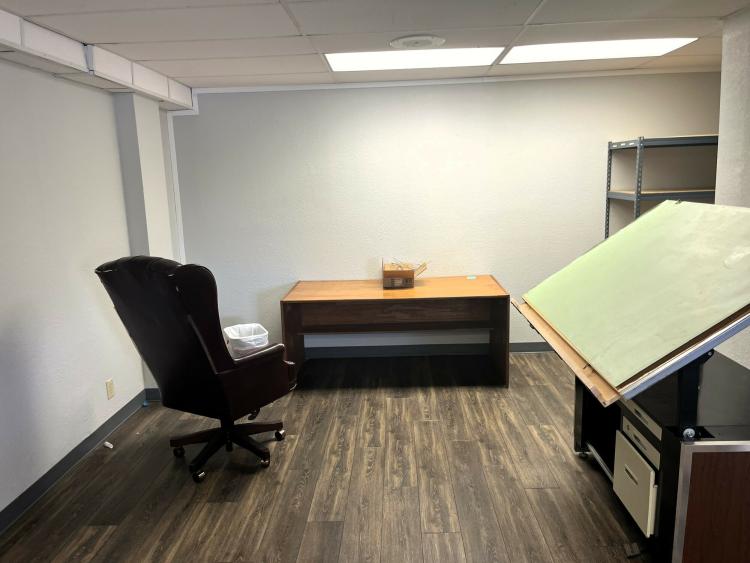 South Central Tulsa, Ok Industrial Property for lease