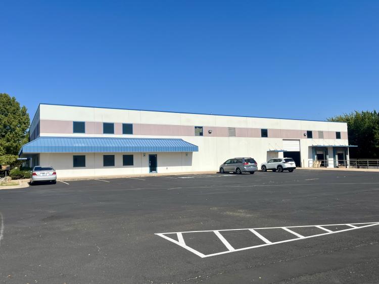 Edmond, OK Industrial Warehouse for lease