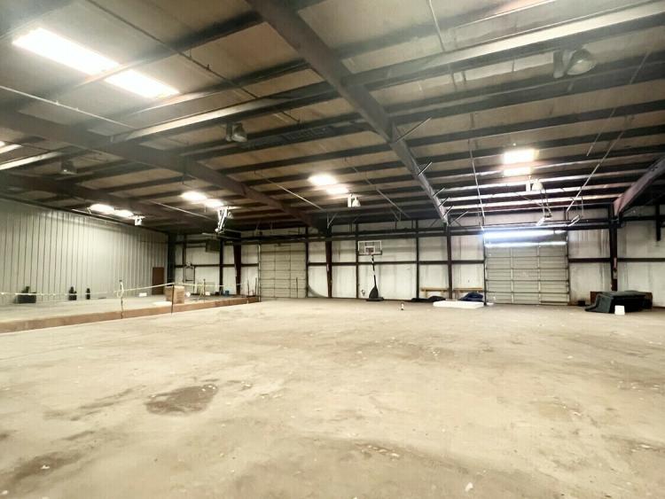 306 W Juneau St Industrial property for lease Purcell, OK