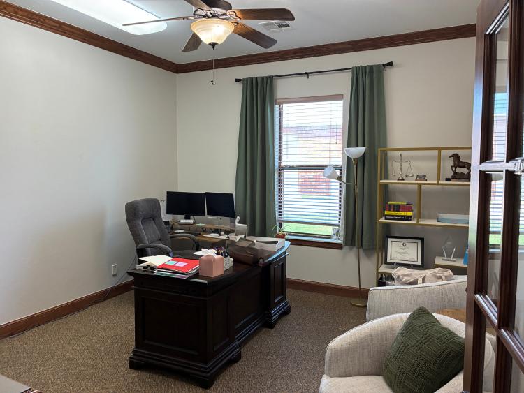 1425 S Fretz Ave  |  Office  |  Edmond, OK