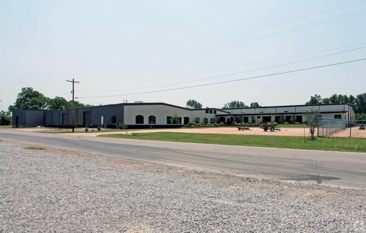306 W Juneau St Industrial property for sale Purcell, OK